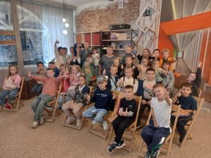 ПервоКЛАССный день – экскурсия в библиотеку